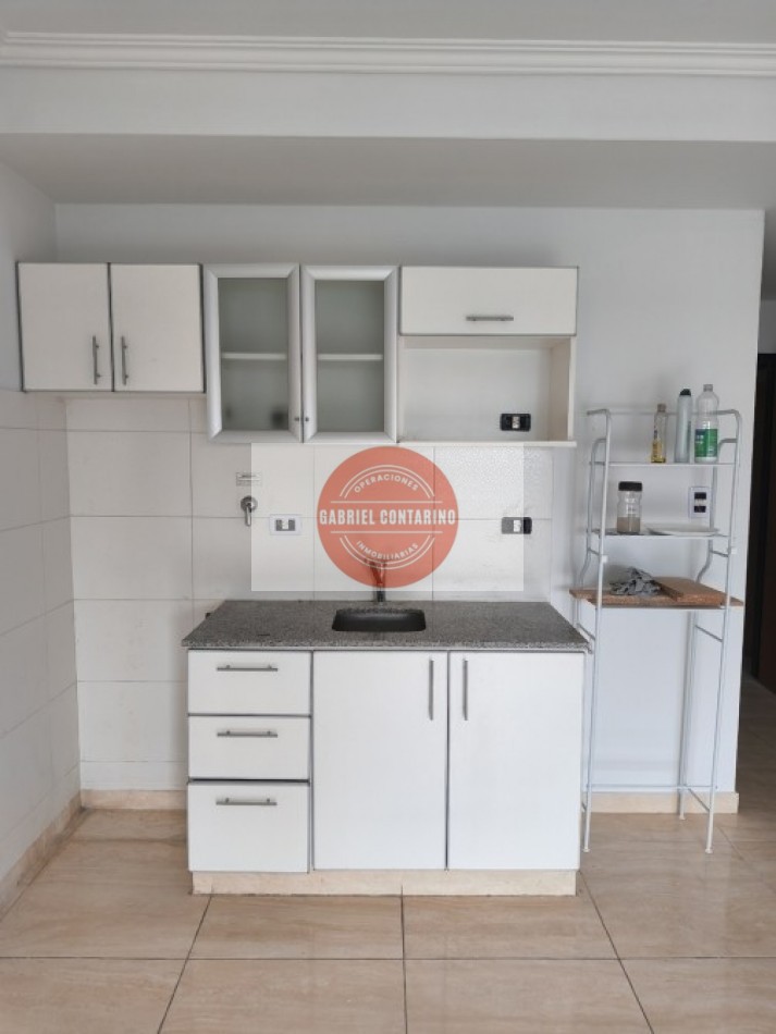 MONOAMBIENTE IMPECABLE CON BALCON Y LAVADERO