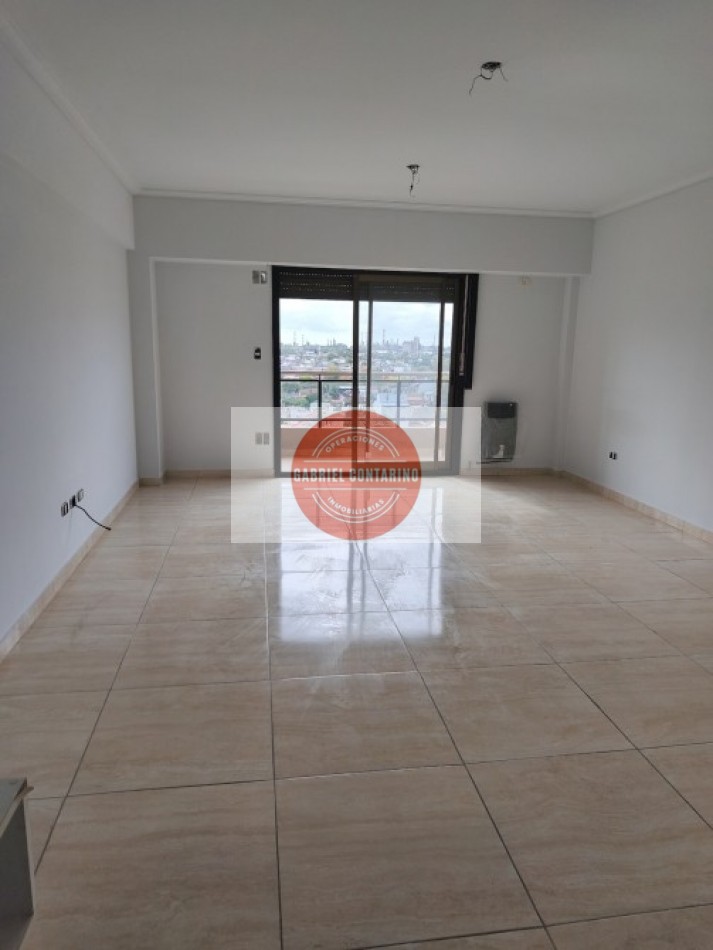 MONOAMBIENTE IMPECABLE CON BALCON Y LAVADERO