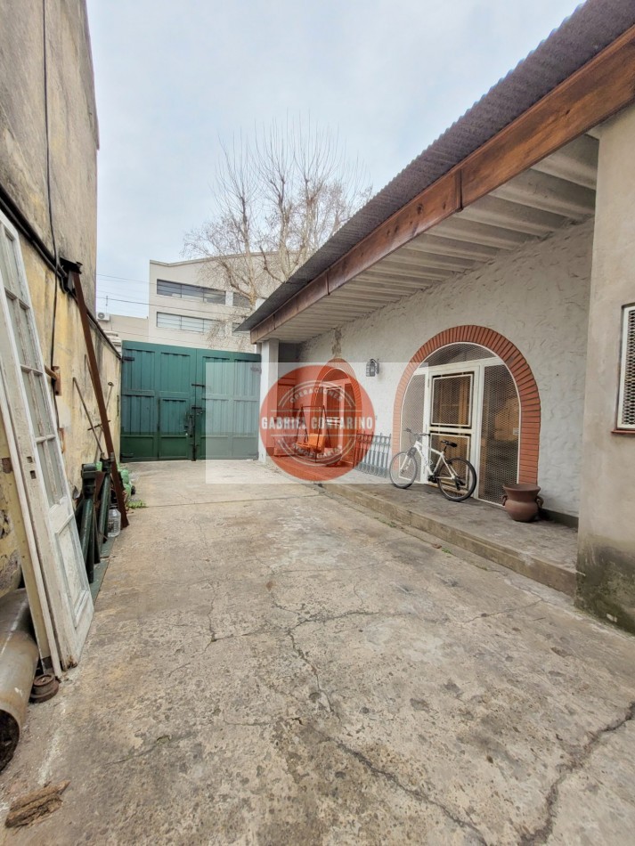 GALPON DEPOSITO 430 M2 - A MTS DE AV. HIPOLITO IRIGOYEN