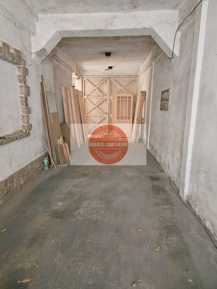 GALPON Y VIVIENDA 4 AMB. EN VENTA - VALENTIN ALSINA