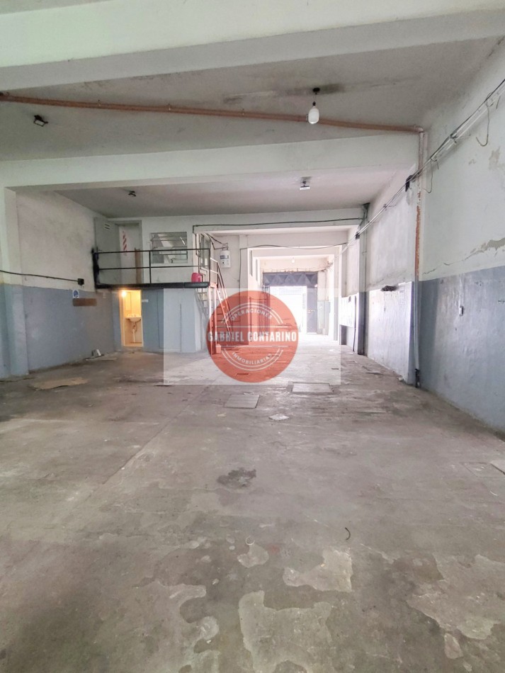 GALPON 400 M2 CON TRIFASICA - EXCELETEN UBICACION