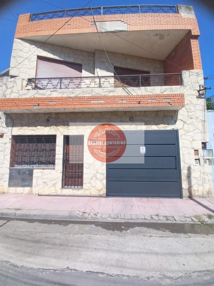 VENTA - DEPARTAMENTO TIPO CASA 3 AMBIENTES AL FRENTE - LANUS