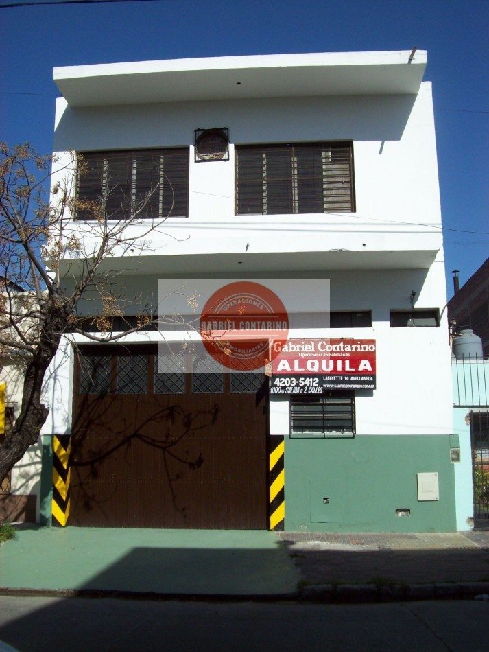 EXCELENTE DEPOSITO SALlDA 2 CALLES - V. ALSINA