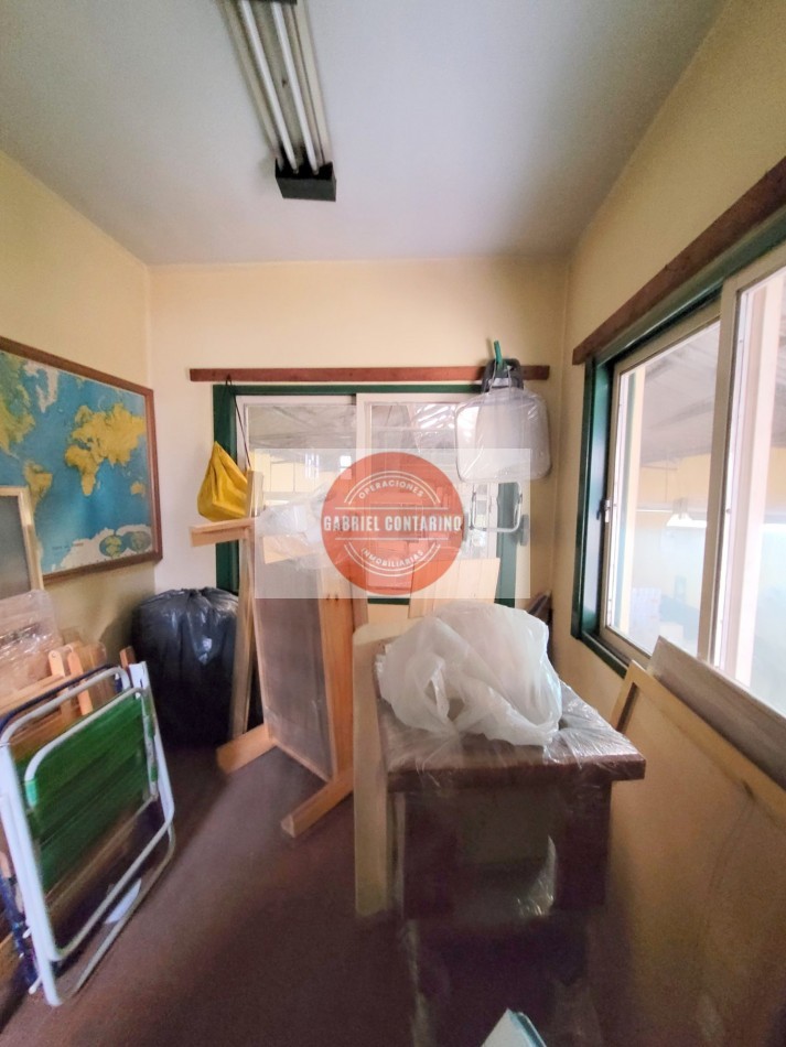 GALPON DEPOSITO 430 M2 - A MTS DE AV. HIPOLITO IRIGOYEN