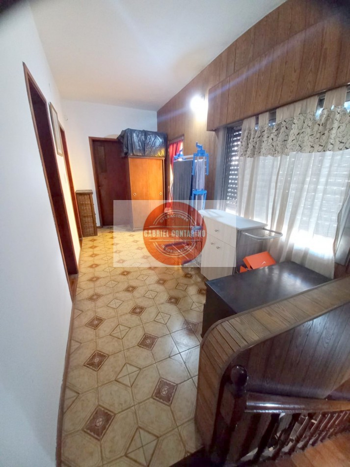 VENTA - DEPARTAMENTO TIPO CASA 3 AMBIENTES AL FRENTE - LANUS