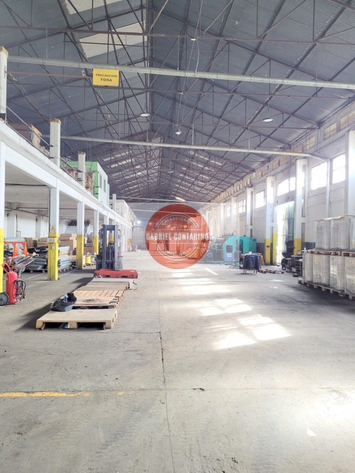 ALQUILER - EXCELENTE NAVE LOGISTICA EN QUILMES - 2000 M2 con Playa