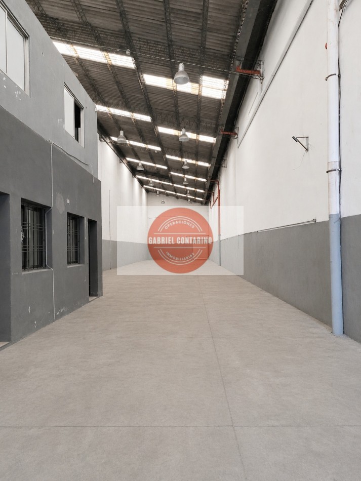 EXCELENTE GALPON 450 M2 - ZONA INDUSTRIAL