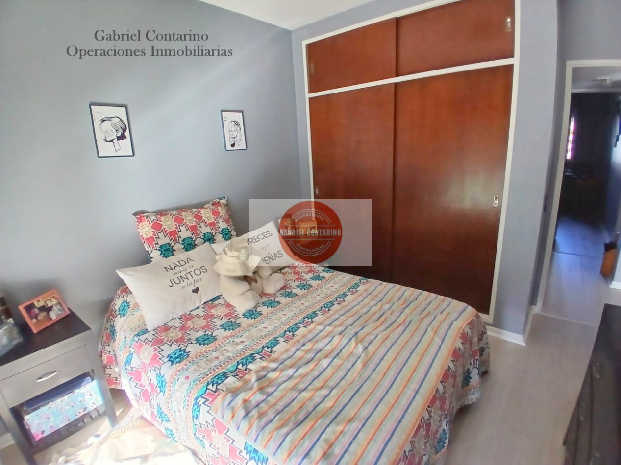 Departamento 3 Amb. Con Balcon Y Cochera - Muy Buen Estado