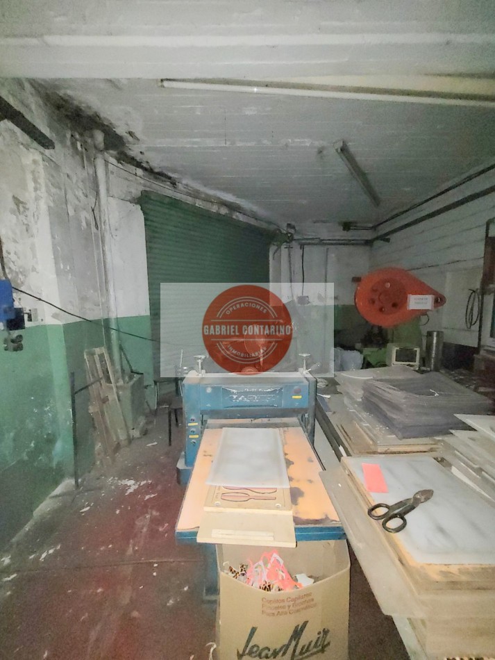 ALQUILER DE DEPOSITO 360 M2 - SARANDI, AVELLANEDA
