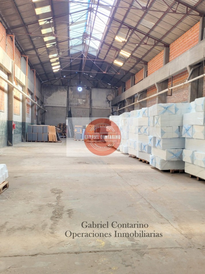 EXCELENTE DEPOSITO 1400 M2 - PQUE INDUSTRIAL AVELLANEDA
