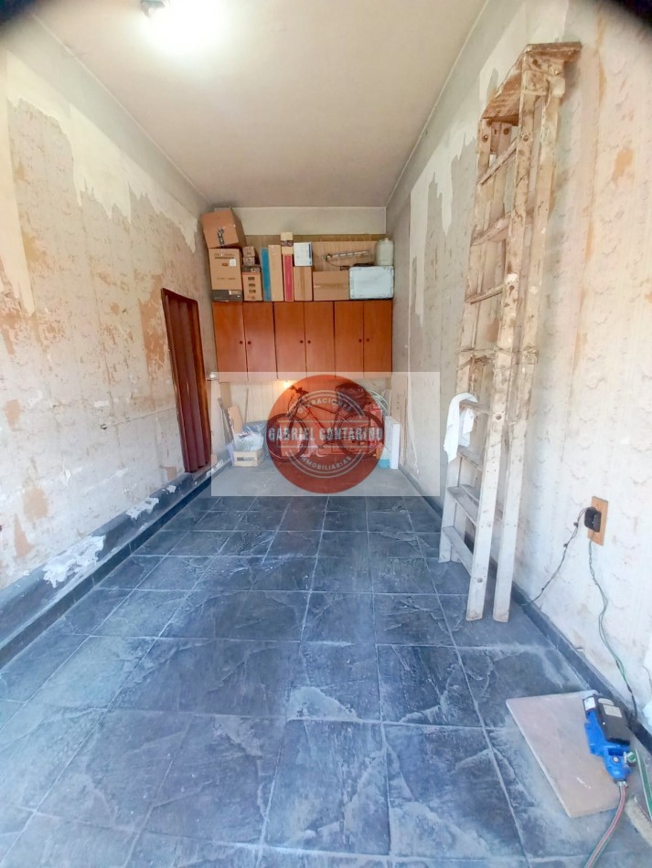 VENTA - DEPARTAMENTO TIPO CASA 3 AMBIENTES AL FRENTE - LANUS
