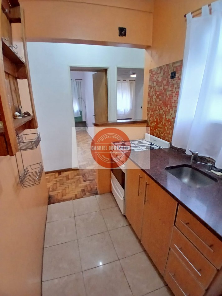 HERMOSO DEPTO 3 AMB CON BALCON AL FTE.