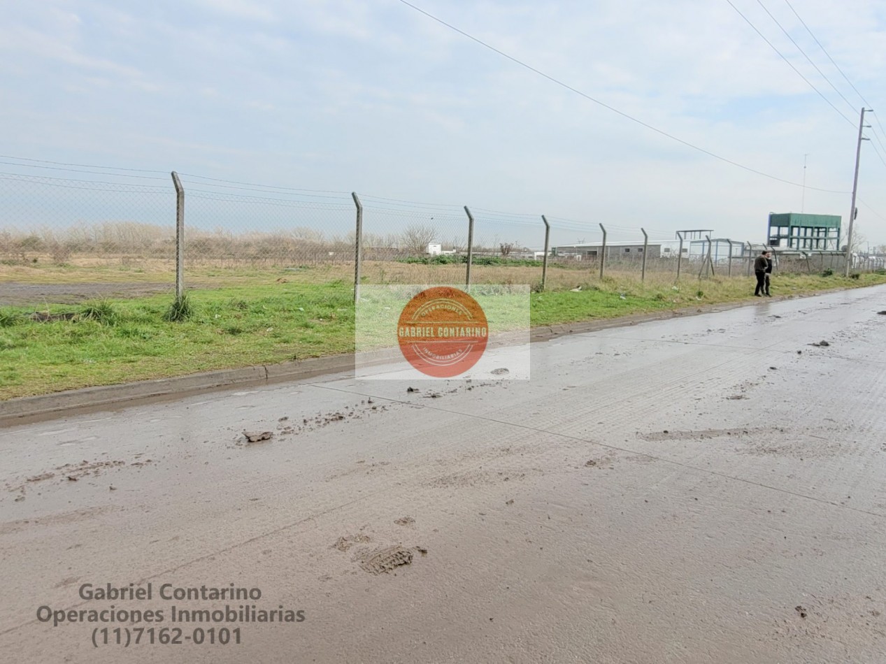 2 Excelentes Fracciones En Ing. Allan, F. Varela - 34.300 M2 - Zona Industrial