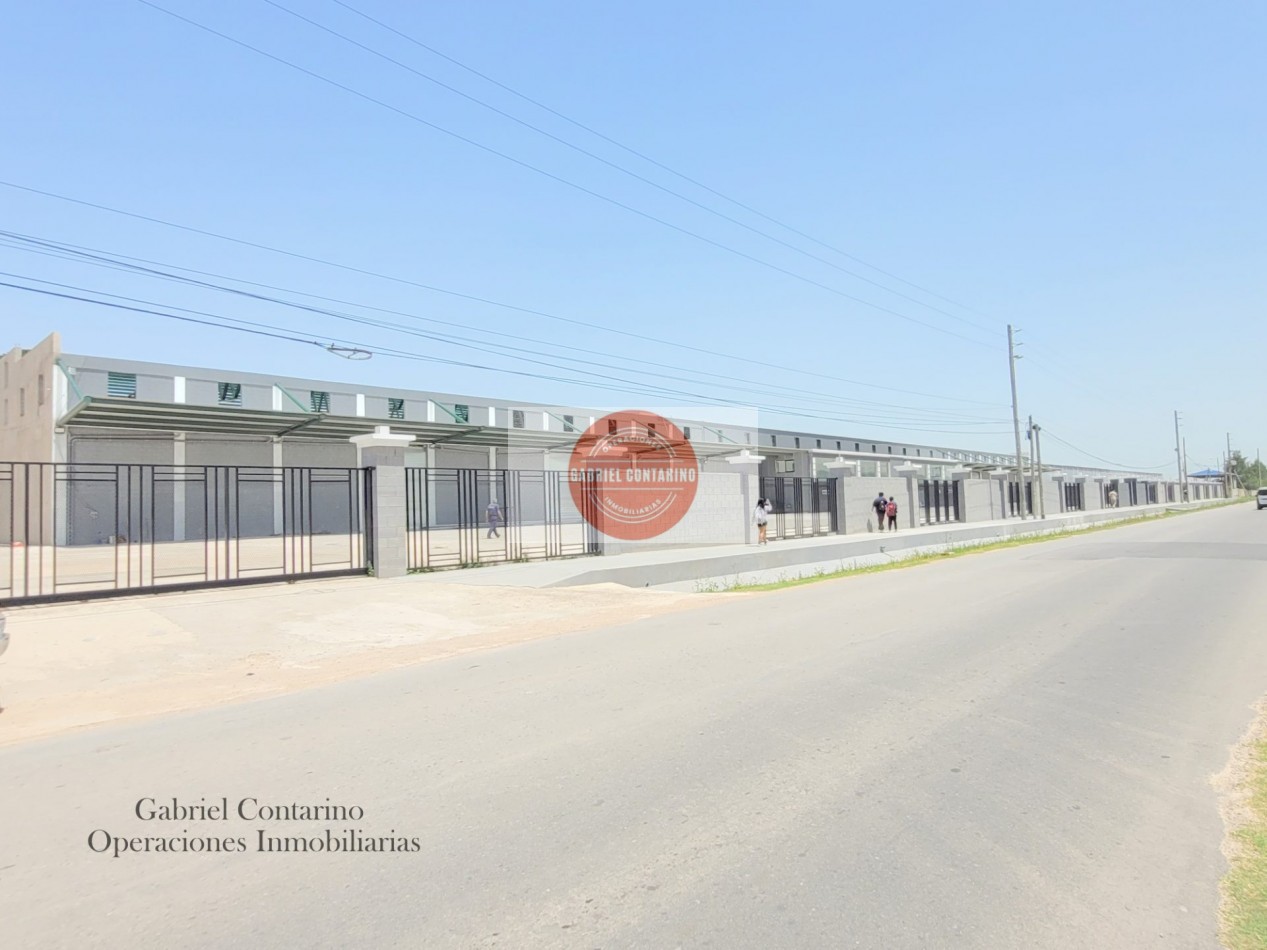 Fabulosa Nave 8.000 M2 + Playa De Maniobras Y Oficinas - Pque Ind. 9 De Abril