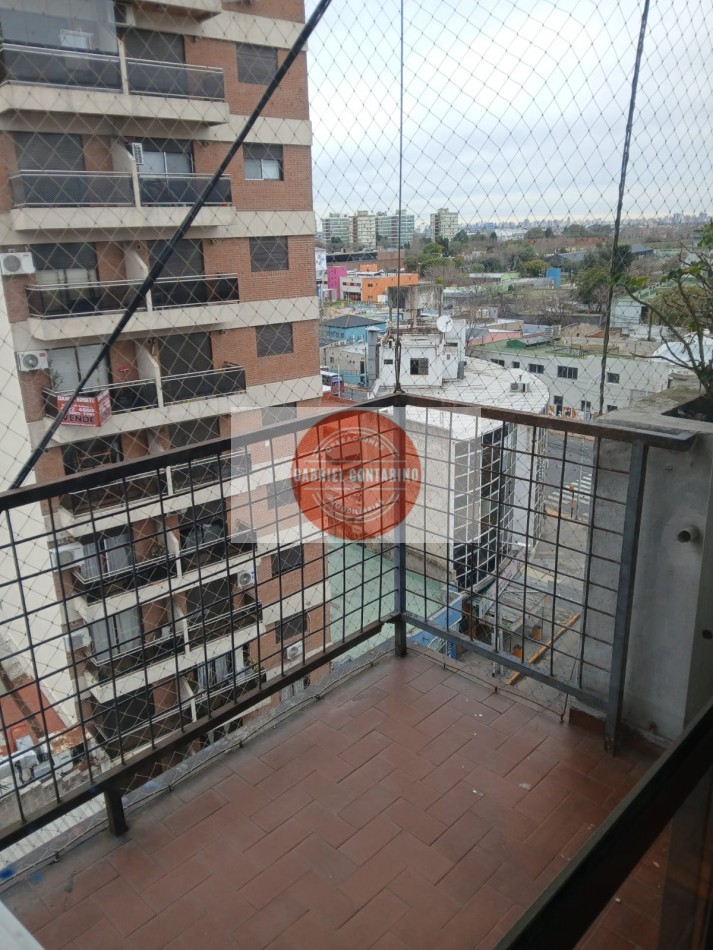 HERMOSO DEPTO 3 AMB CON BALCON AL FTE.
