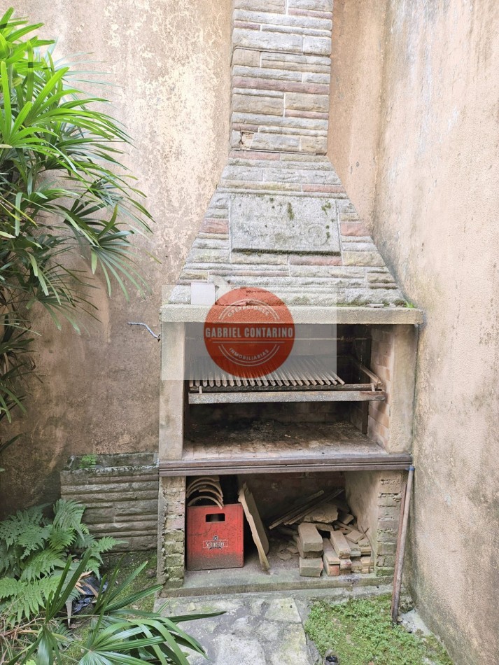 GALPON Y VIVIENDA 4 AMB. EN VENTA - VALENTIN ALSINA