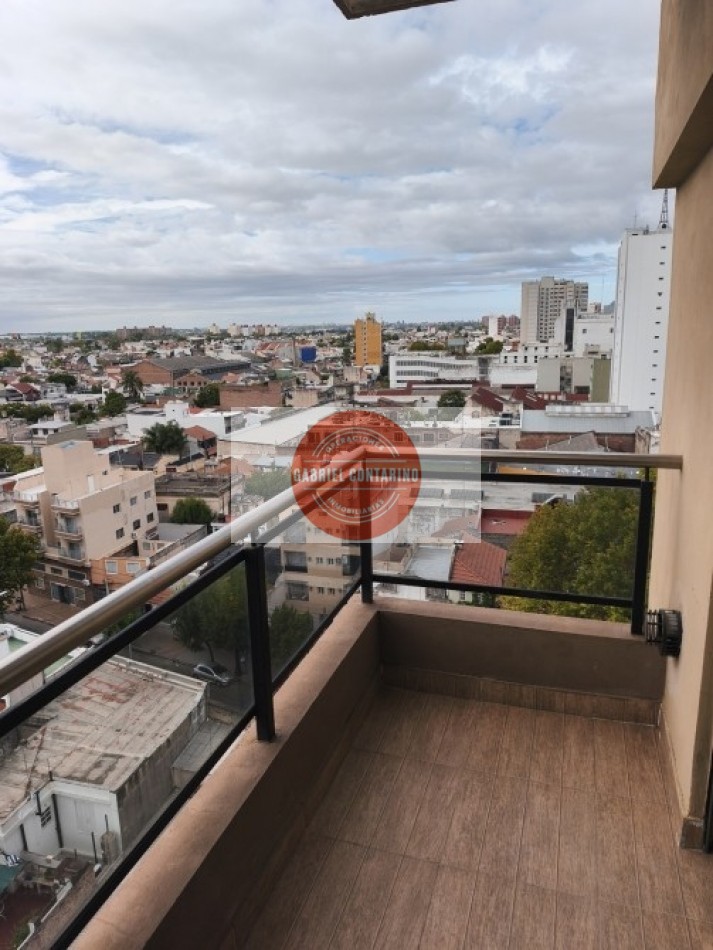 MONOAMBIENTE IMPECABLE CON BALCON Y LAVADERO
