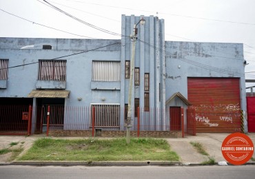 Excelente Galpon Industrial Sobre 3 Lotes - 3 Ptes Grua