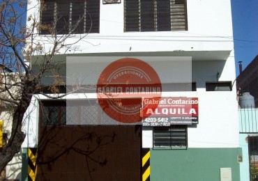 EXCELENTE DEPOSITO SALlDA 2 CALLES - V. ALSINA