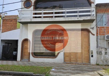 Galpon 210 M2 con Showroom en Pta. Alta - V. Alsina